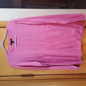 Banana Republic Fuchsia Fine Gage Crew neck Sweater